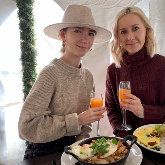 Meet your Posher, Hayley - Picture 1 of 1